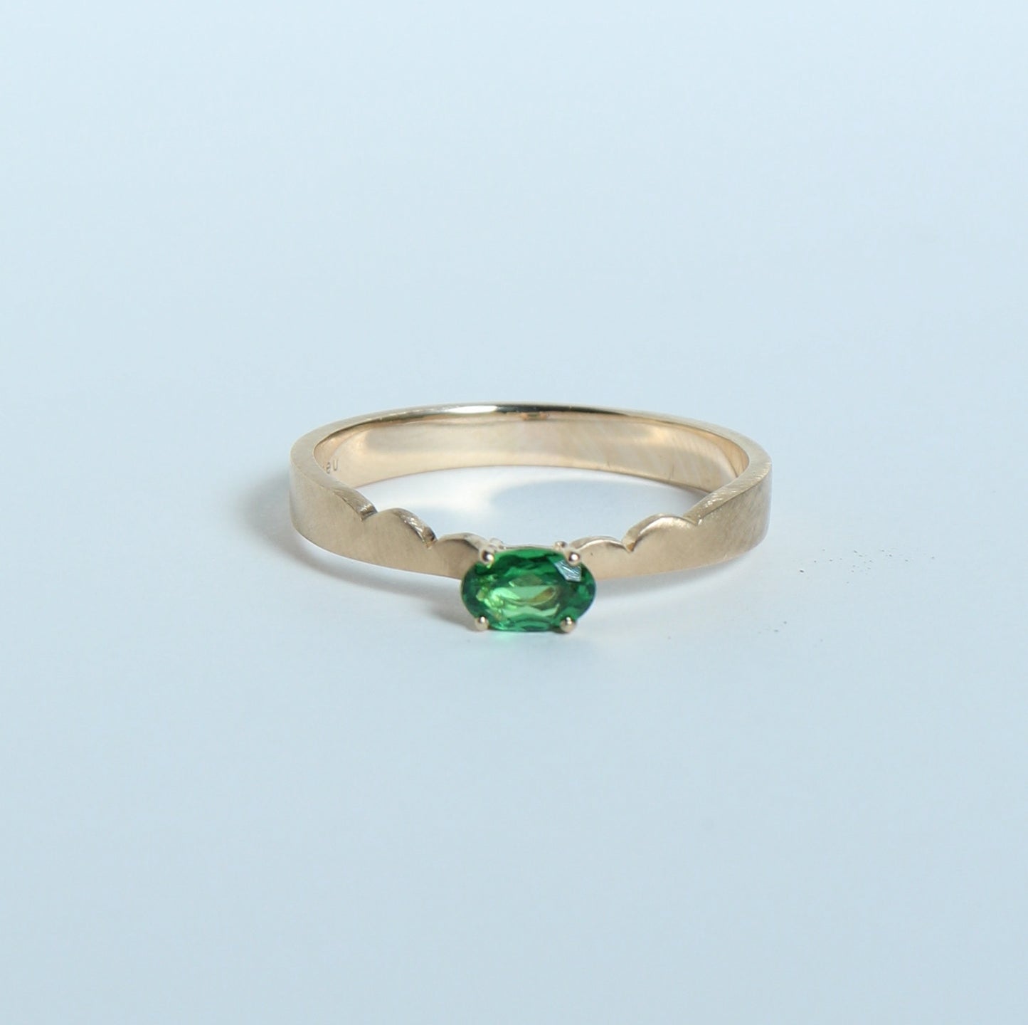 MOKO Ring /Green Garnet