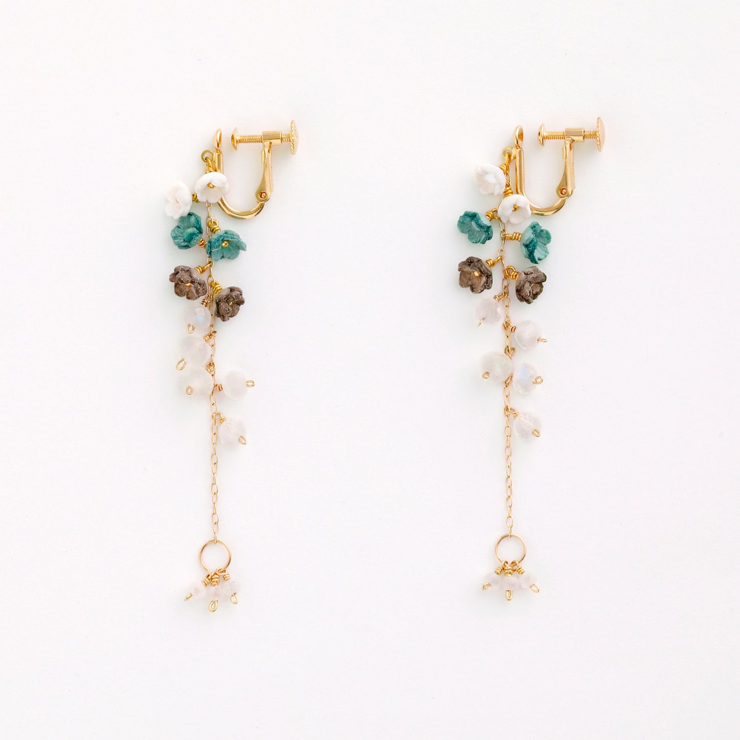 Nano Roop short earrings